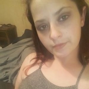 Meet your Posher, Alyson